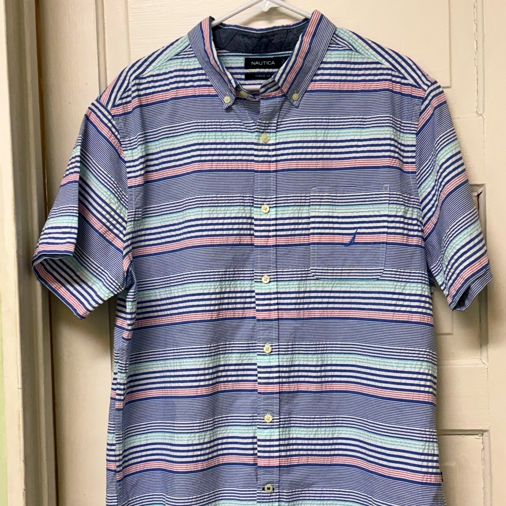 Men’s Nautica XL classic fit button up shirt
